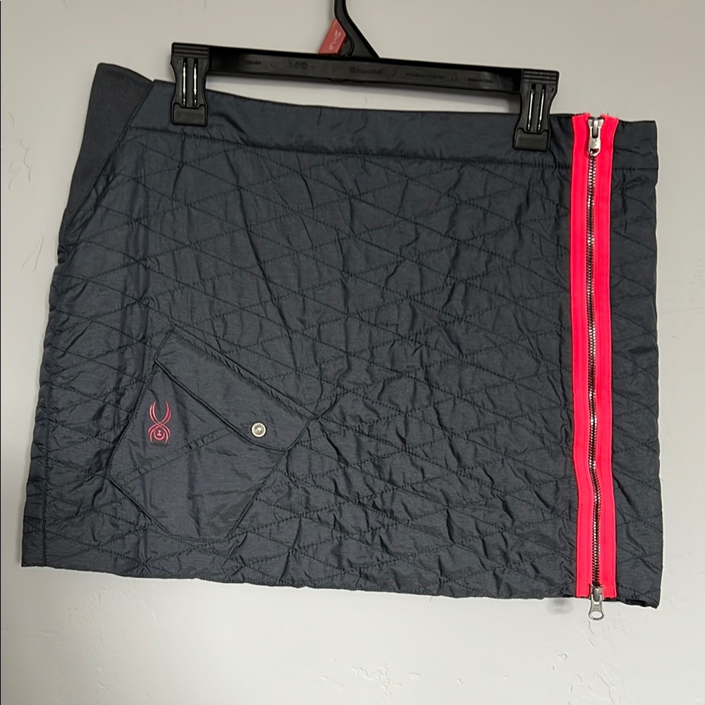 Spyder Apres Gray Skirt with Pink Accent size L